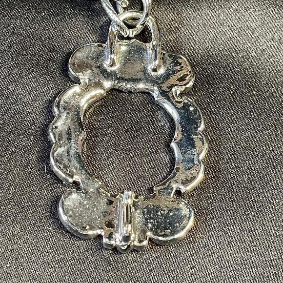 Women's Silver Metal Chain Link Belt with Tassel - Picture 3 of 6